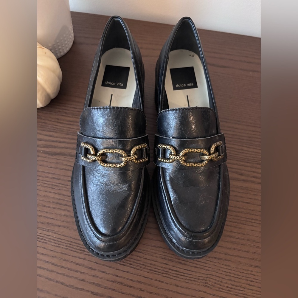 Dolce Vita Black Loafers Gold Chain - Picture 7 of 8